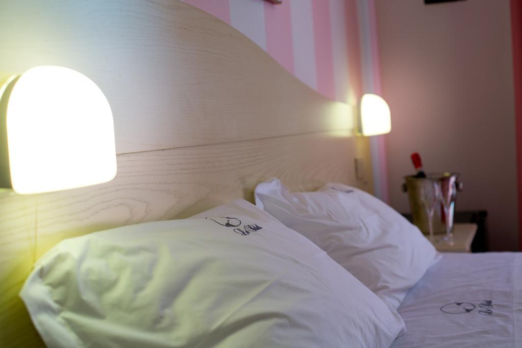 Hotel Le Soleil ซัน เบเนเดตโต เดล ตรอนโต ภายนอก รูปภาพ