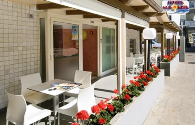 Hotel Le Soleil ซัน เบเนเดตโต เดล ตรอนโต ภายนอก รูปภาพ